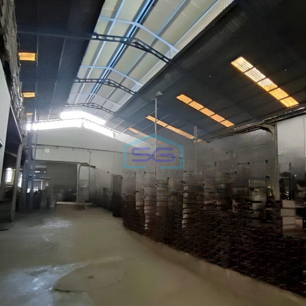 Dijual Gudang Lokasi Strategis Luas Bangunan 7600 m²  di Dadap Tangerang-2