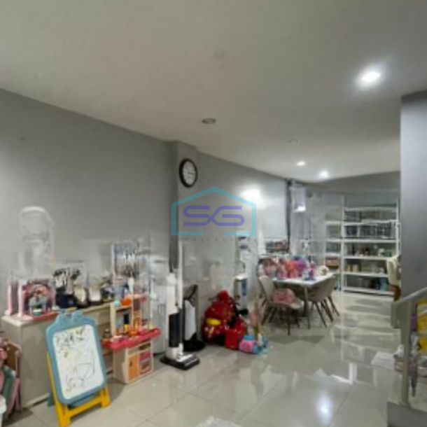 Dijual Ruko Siap Huni Luas Tanah  108 m² di Pantai Indah Kapuk Jakarta Utara-2