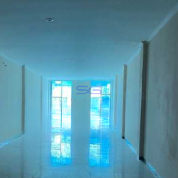 Dijual Ruko Luas Bangunan 500 m²  di Muara Karang Jakarta Utara-1