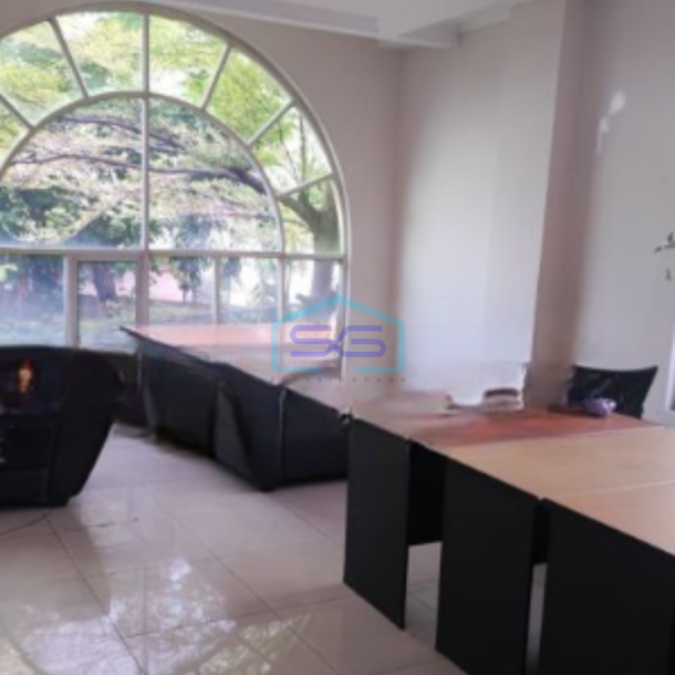 Dijual Ruko 3 Lantai Luas Bangunan 256 m² Lokasi Bebas Banjir di Cengkareng Jakarta Barat-1