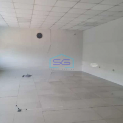 Disewakan Gudang Luas Bangunan 2320 m² Lokasi Bebas Banjir di Karawaci Tangerang