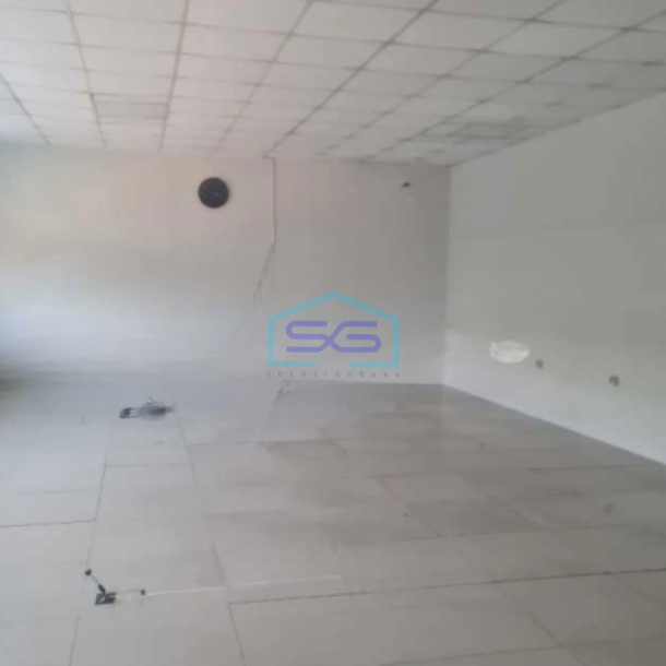 Disewakan Gudang Luas Bangunan 2320 m² Lokasi Bebas Banjir di Karawaci Tangerang-4