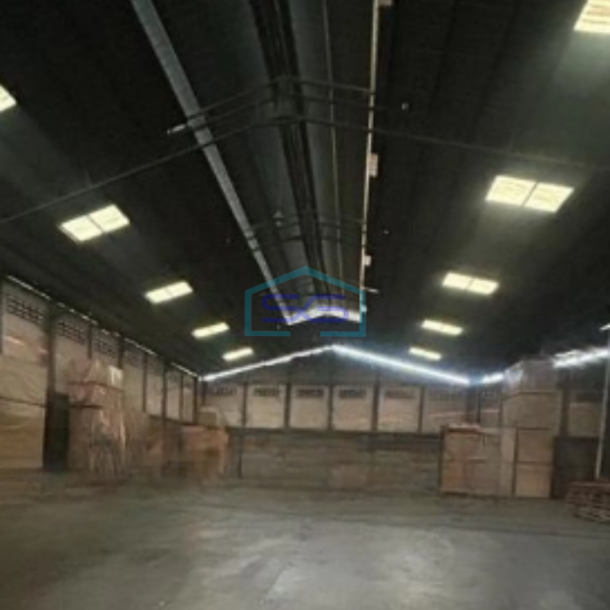 Disewakan Gudang Luas Bangunan  1500 m² di Cipondoh Tangerang-2