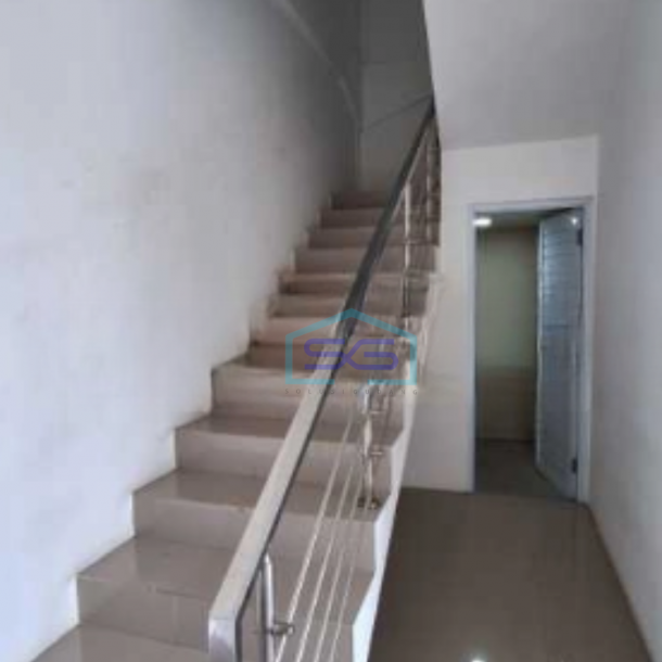 Disewakan Gudang Luas Tanah  480 m² Lokasi Bebas Banjir di Karawaci Tangerang-2