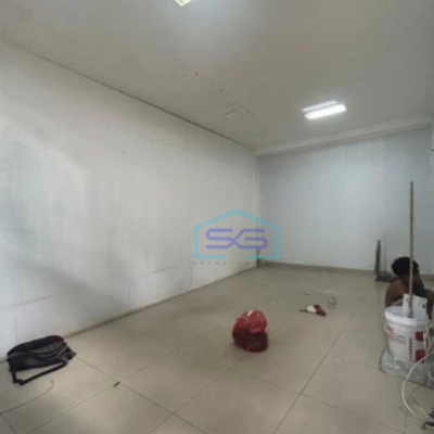 Disewakan Gudang Bisa Masuk Container Luas Bangunan 650 m² Lokasi Bebas Banjir di Tangerang