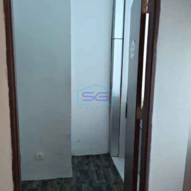 Disewakan Ruang Usaha Lokasi Bebas Banjir Luas Bangunan  514 m² di Jakarta Utara-2