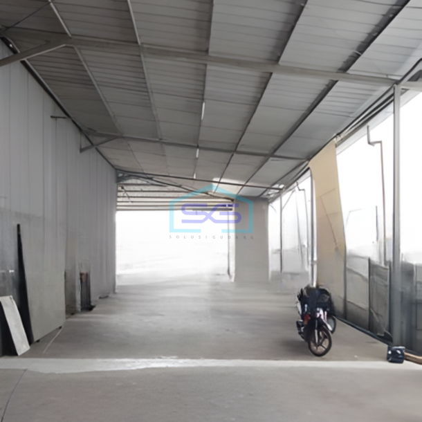 Disewakan Gudang Ada Kantor Luas Tanah 1600 m² di Cipondoh Tangerang-1