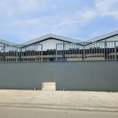 Disewakan Gudang Luas Tanah 750 m² Lokasi Bebas Banjir di Kapuk Kamal Jakarta Barat