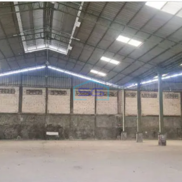 Disewakan Gudang di Cipondoh Tangerang Luas Tanah 1600 m²-1