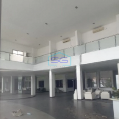 Disewakan Ruang Usaha Ex Showroom Mobil Lengkap Ada Bengkel Di Gatsu Barat Denpasar Barat