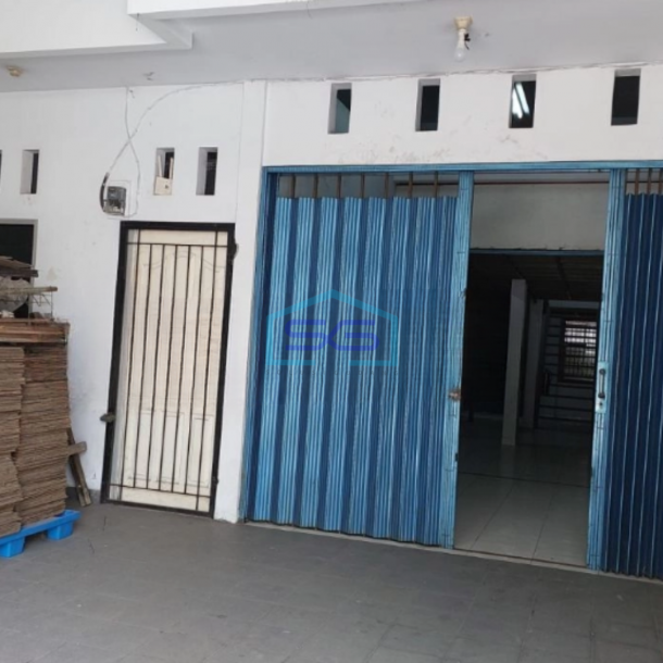 Dijual Gudang Ex Gudang Textile Luas Taanh  400 m² di Jakarta Barat-3