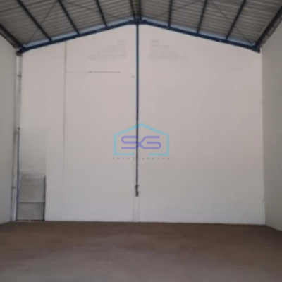 Disewakan Gudang Akses Container 40 Feet Luas Bangunan 300 m² di Dadap Tangerang