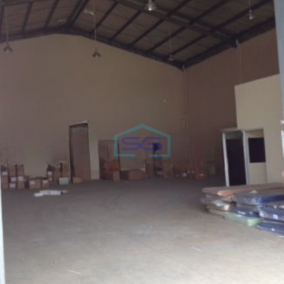 Disewakan Gudang Ada Kantor Lokasi Sangat Strategis di Cipondoh Tangerang Luas Bangunan 300 m²