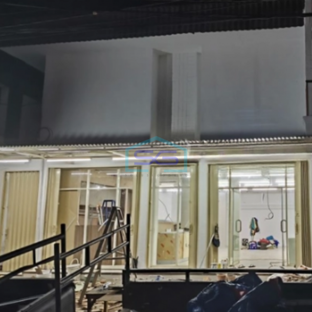 Dijual Ruang Usaha Ex Indomaret di Jl Kompas Palmerah Jakarta Barat 2 Lantai LB 480m2-1