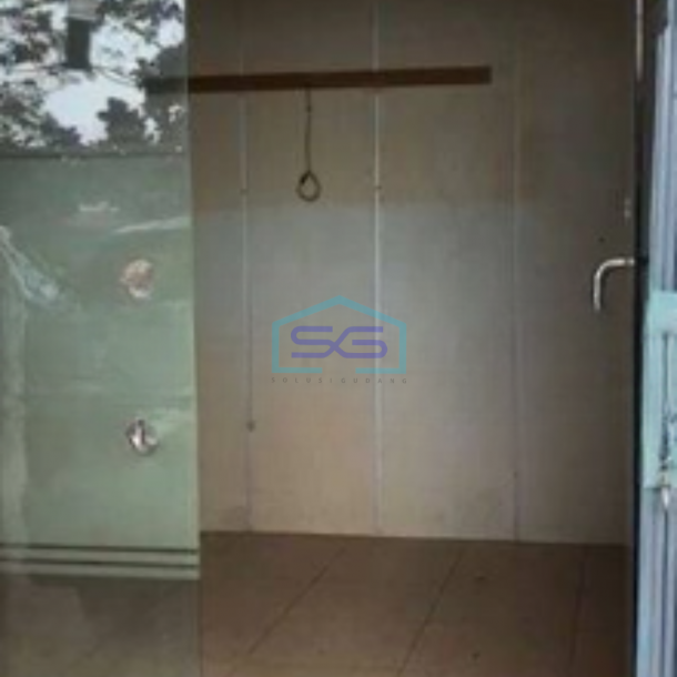 Dijual Gudang 3 Lantai Luas Bangunan 160 m² di Taman Palem Jakarta Barat-2