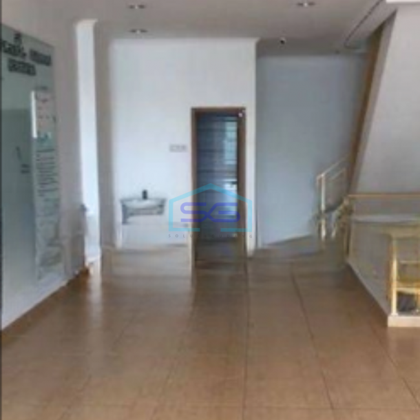 Dijual Gudang 3 Lantai Luas Bangunan 160 m² di Taman Palem Jakarta Barat-1