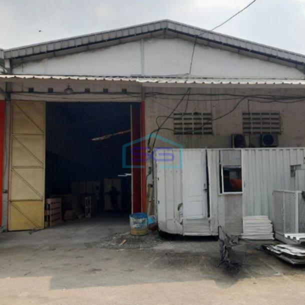 Disewakan Gudang Siap Huni Luas Bangunan 360 m² di Cipondoh Tangerang-1