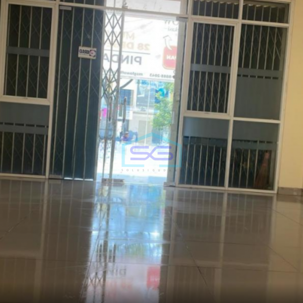 Disewakan Ruko Arana di Harapan Indah Bekasi Luas 108m2-2