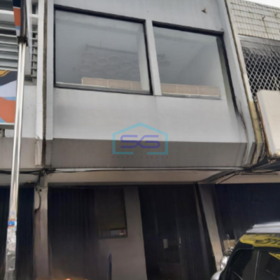 Disewakan Ruko di Boulevard Raya Lokasi Strategis di Kelapa Gading Jakarta Utara LB 180m2