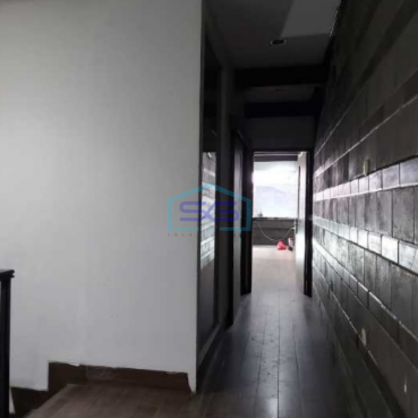 Disewakan Ruko 3 lantai di Boulevard Raya Kelapa Gading Jakarta Utara LB 175m2-2