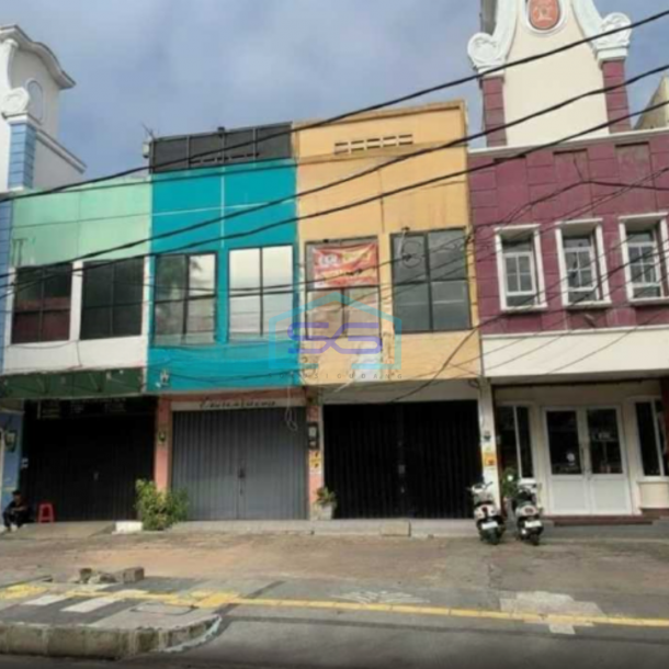 Dijual Ruko 3 Lantai di Pondok Kelapa Jakarta Timur Luas Bangunan 240m2-1