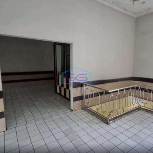 Disewakan Ruang Usaha Bekas Resto di Galaxy Bekasi Luas Bangunan 280m2-3