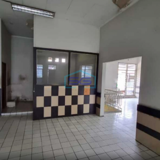 Disewakan Ruang Usaha Bekas Resto di Galaxy Bekasi Luas Bangunan 280m2-1