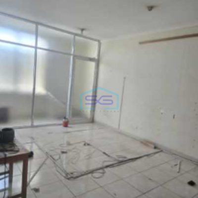 Disewakan Ruko Bangunan 3 Lantai Di Harapan Indah Bekasi LB 240m2