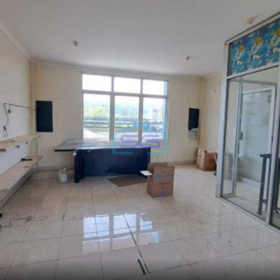Disewakan Ruko Bangunan 3 Lantai Di Harapan Indah Bekasi LB 240m2