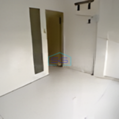 Disewakan Ruko Lokasi Strategis di Pinggir Jalan Taman Galaxy Bekasi LB 176m2