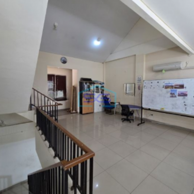 Disewakan Ruko Arana Di Kota Harapan Indah Bekasi Luas Bangunan 150m2