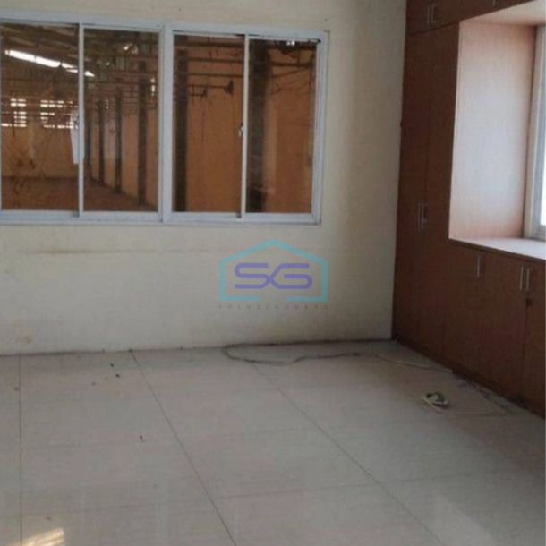 Dijual Cepat Gudang Luas Bangunan 4000 m² di Tangerang-2