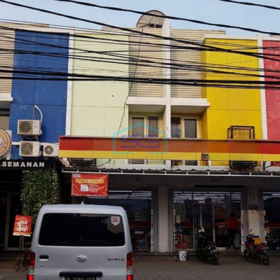 Dijual Ruko Gandeng di Pinggir Jalan Raya Jl Raya Kresek Semanan Jakarta Barat LT 104m2