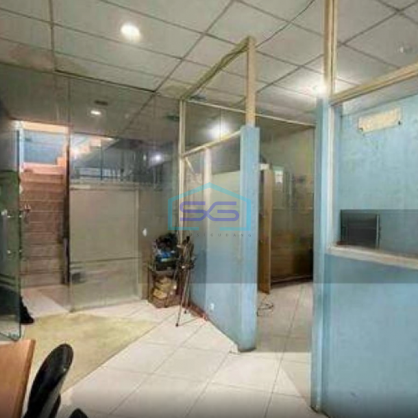 Dijual Ruko Di bawah Harga Pasaran Di Tebet Jakarta Selatan LB 228m2-2
