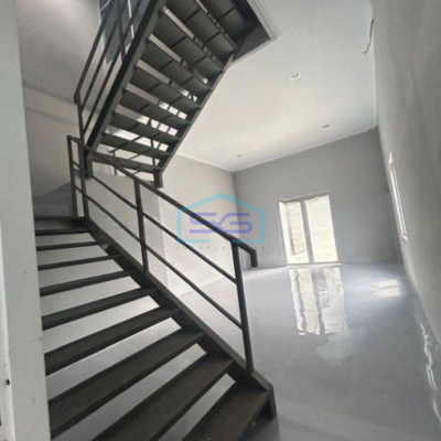 Disewakan Gudang Cipondoh Tangerang LT 1600m2 + Office Masuk Kontainer 40 Ft