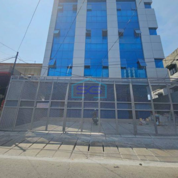 Disewakan Ruko Jelambar Jakarta Barat Siap Pakai 4,5 Lantai-1