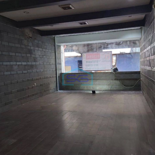 Disewakan Ruko 3 lantai di Boulevard Raya Kelapa Gading Jakarta Utara LB 175m2-2