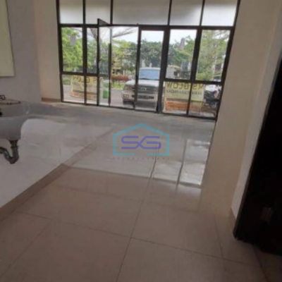 Disewakan Ruko Luas Tanah  119 m² di Cakung Jakarta Timur-2