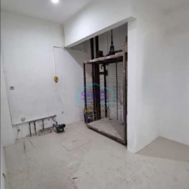Disewakan Ruko Luas Bangunan 153 m² di Kelapa Gading Jakarta Utara-2