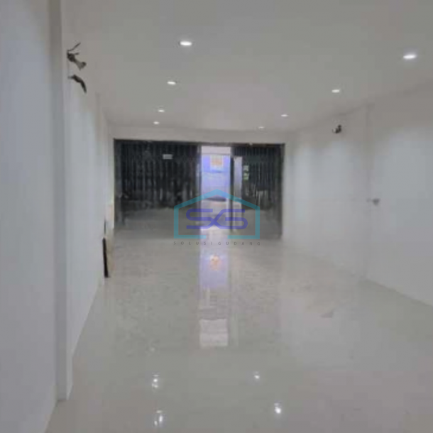 Disewakan Ruko Luas Bangunan 153 m² di Kelapa Gading Jakarta Utara-1