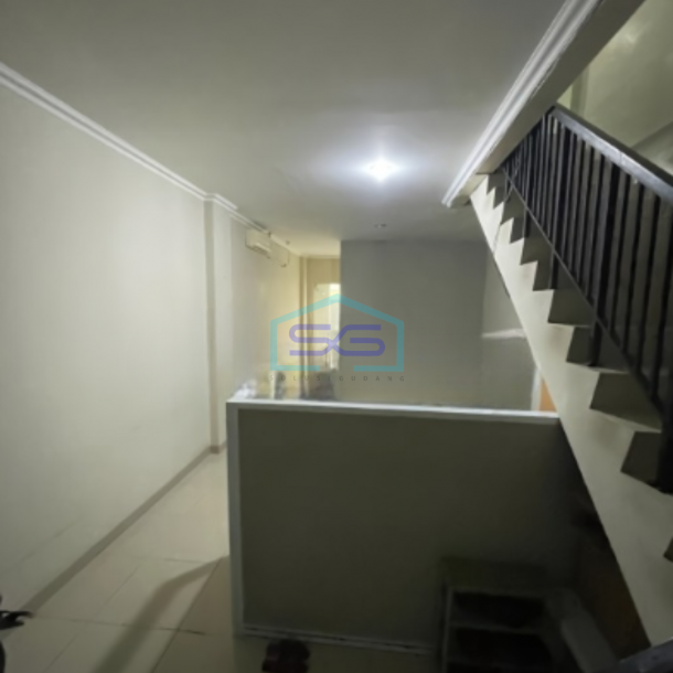 Dijual Ruko Lokasi Bebas Banjir di Tangerang Luas Bangunan  233 m²-3