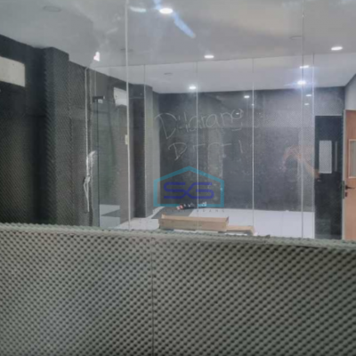 Dijual Ruko Luas Tanah 200 m²  Lokasi Kelapa Gading Jakarta Utara