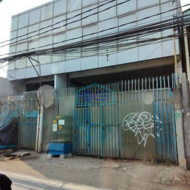 Dijual Gudang Pegangsaan Jakarta Utara Luas 300m2 Hadap Barat 2 Lantai Lokasi Strategis-1