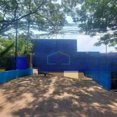 Dijual Gudang Yos Sudarso Jakarta Utara LT 2600m2 Lokasi Bagus Pinggir Jalan Raya