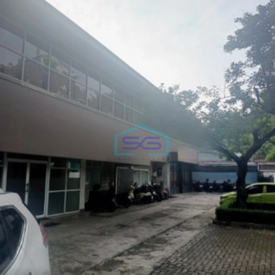Dijual Kantor 2 Lt di Pinggir Jalan Utama Kebayoran Baru Jakarta Selatan Luas Bangunan  452 m²