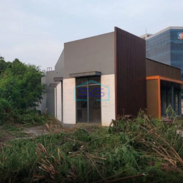 Disewakan Ruang Usaha di Pinggir Jalan TB Simatupang Jakarta Selatan Luas Bangunan  316 m²-1