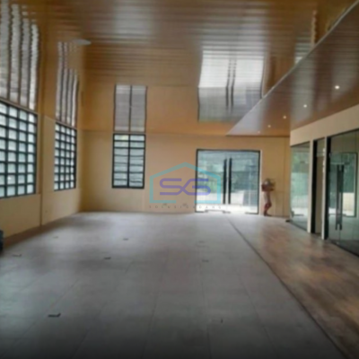 Disewakan Ruang Usaha Strategis di Gandaria Kebayoran Baru Jakarta Selatan Luas Bangunan  840 m²