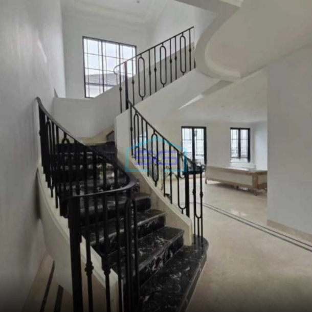 Dijual Ruang Usaha Pinggir Jalan Di Kebayoran Baru, Jakarta Selatan  Luas Bangunan  250 m²-4
