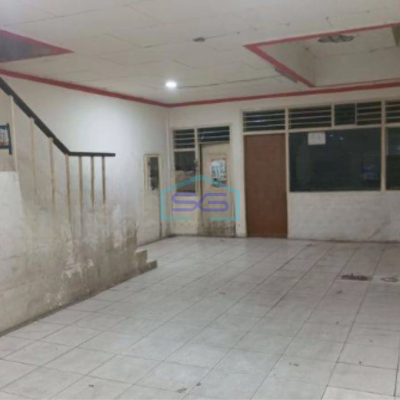 Disewakan Ruko 2 Lantai di Pinggir Jalan Raya Pluit Jakarta Utara Luas Bangunan  220 m²