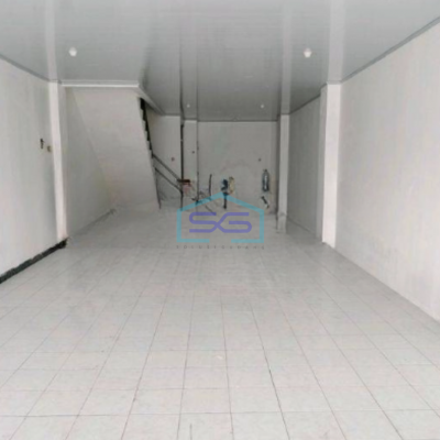 Disewakan Ruko Luas Bangunan 280 m² Cocok Untuk Usaha di Tubagus Angke Jakarta Barat-2